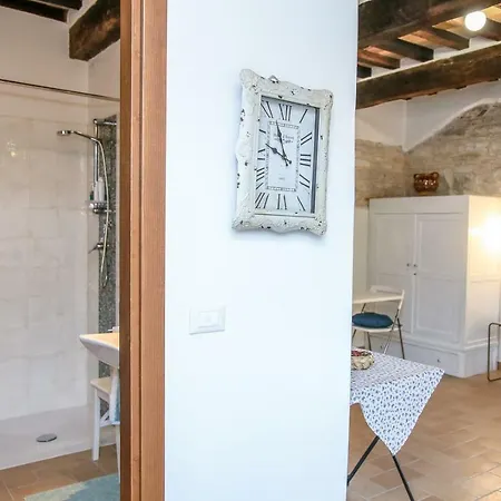 Lägenhet Casale Di Nicolo
